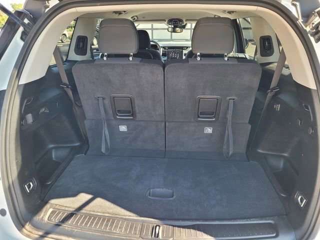 Used 2023 Jeep Grand Cherokee L Laredo RWD image 29