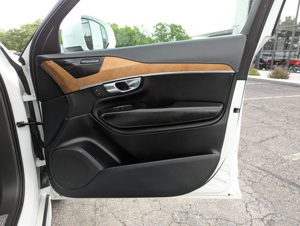 Used 2019 Volvo XC90 T6 Inscription w/ Luxury Package AWD/4WD image 28