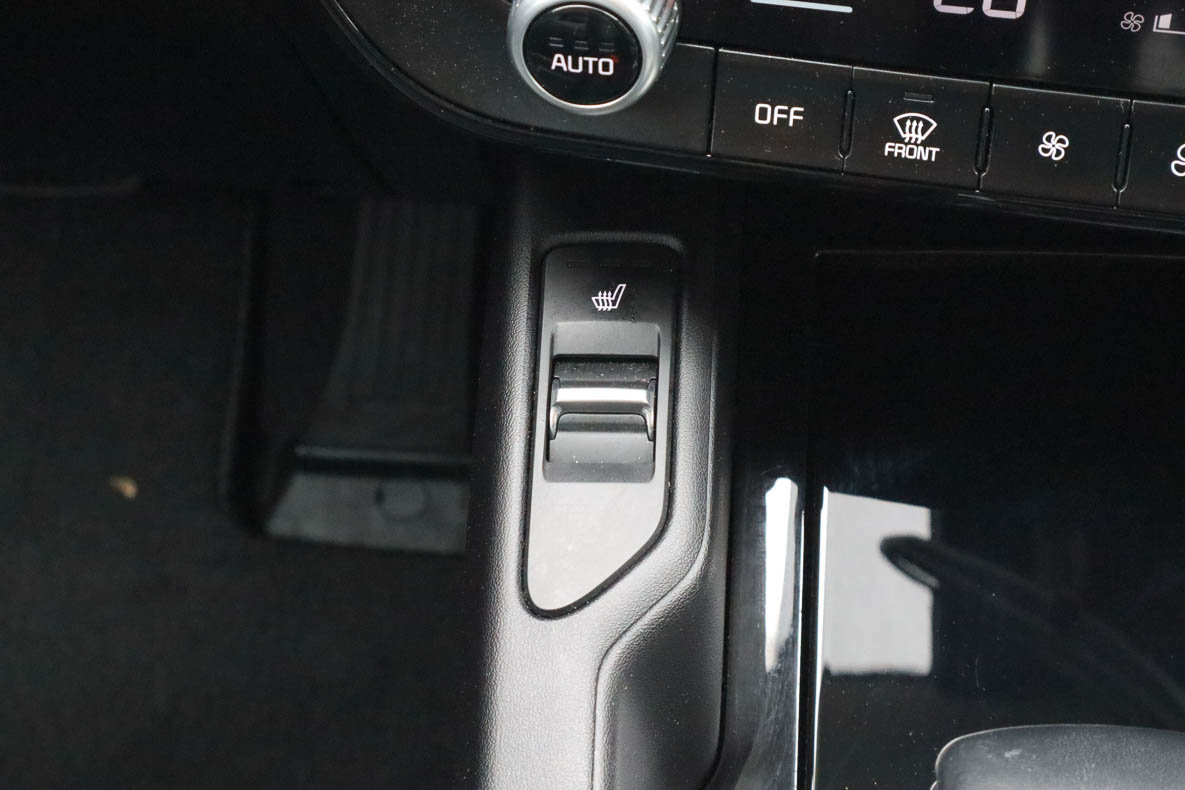 Used 2025 Kia Telluride S FWD image 24