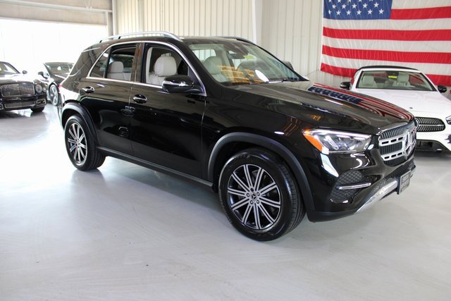 Used 2024 Mercedes-Benz GLE 450e 4MATIC w/ Warmth & Comfort Package image 43