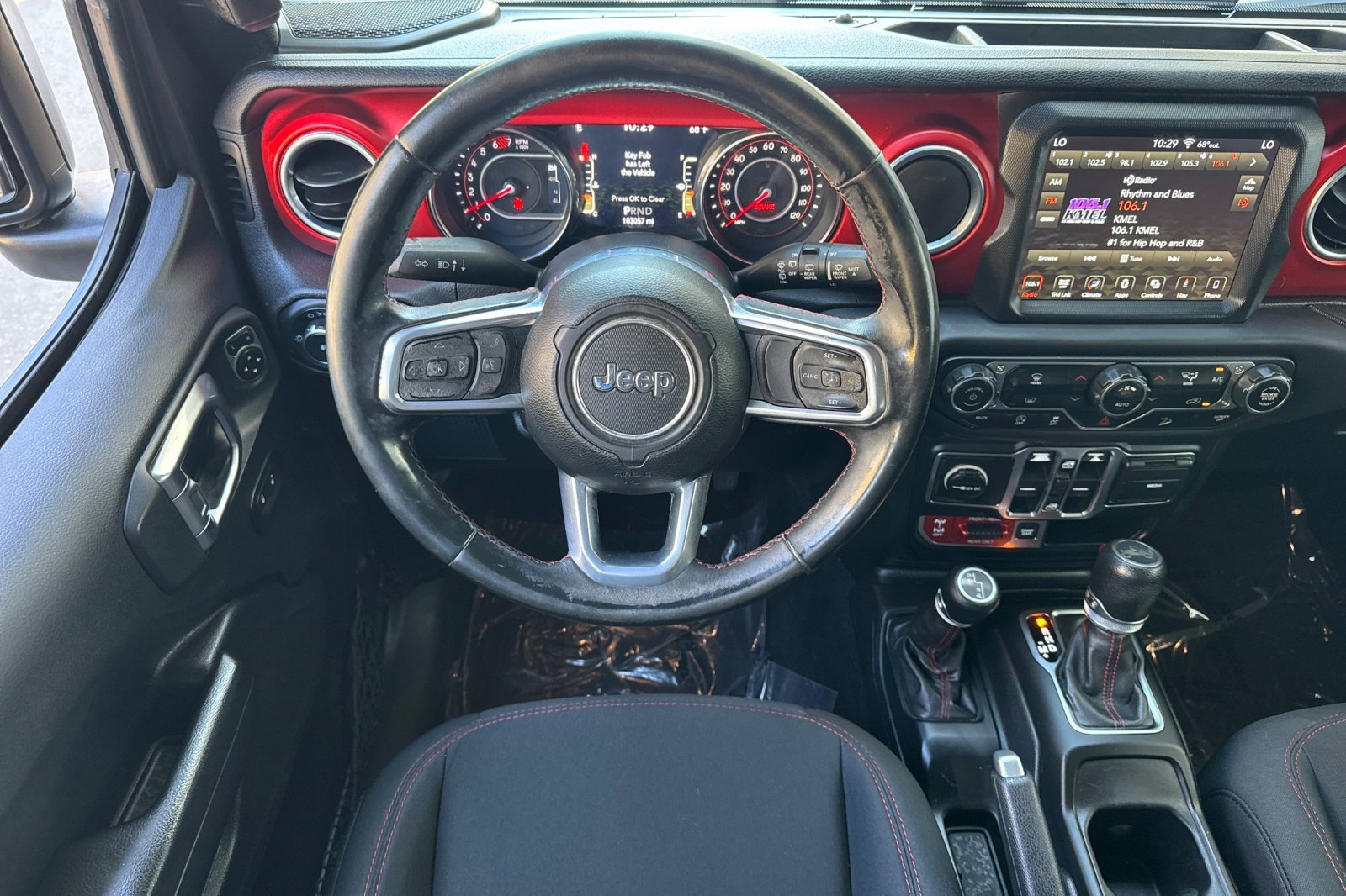 Used 2018 Jeep Wrangler Unlimited Rubicon AWD/4WD image 31
