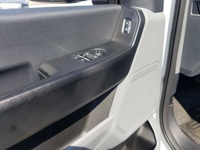 New 2026 Ford F550 4x4 Regular Cab Super Duty image 14