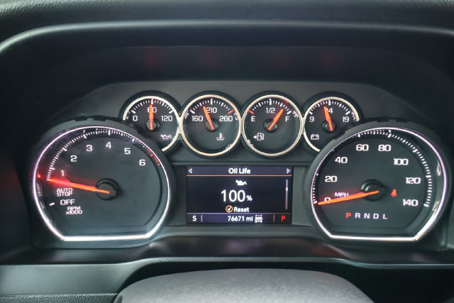 Used 2019 Chevrolet Silverado 1500 LT Trail Boss AWD/4WD image 15