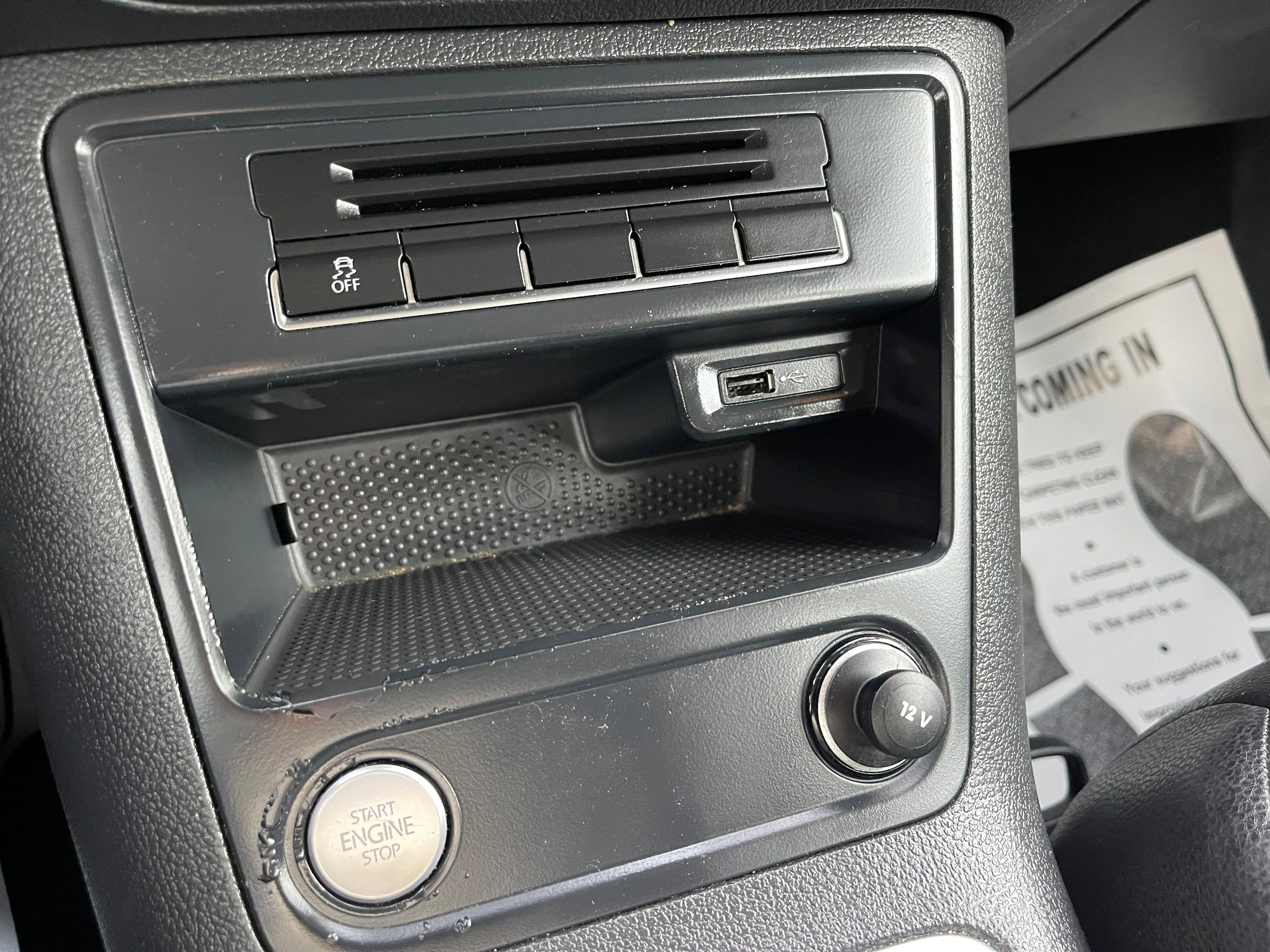 Used 2016 Volkswagen Tiguan S image 23