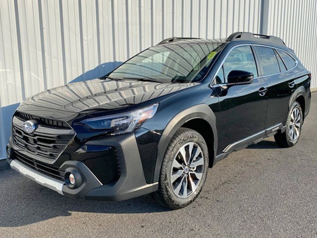 New 2025 Subaru Outback Limited image 3