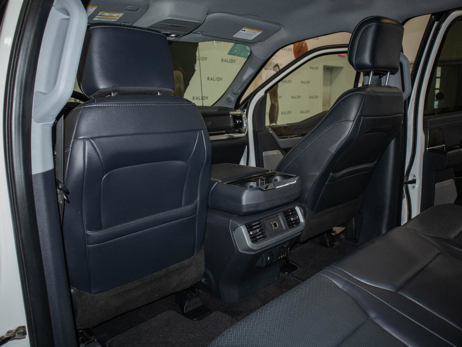 Used 2021 Ford F150 Lariat image 10