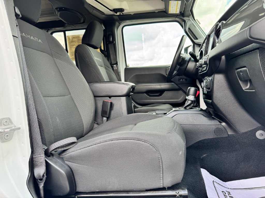 Used 2021 Jeep Wrangler Unlimited Sahara w/ Uconnect 4C Nav & Sound Group AWD/4WD image 10