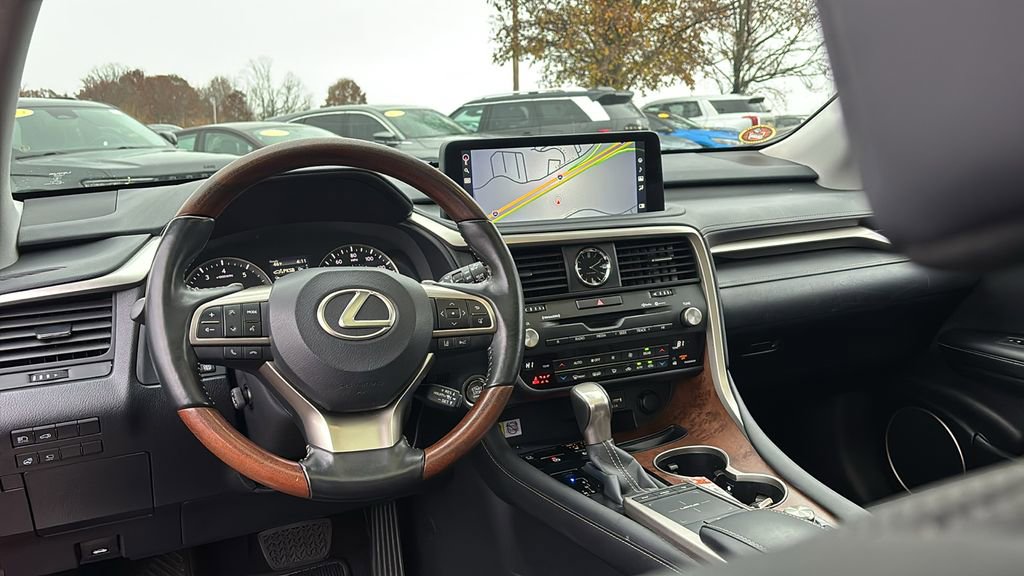 Used 2022 Lexus RX 350L Premium w/ Premium Package image 13