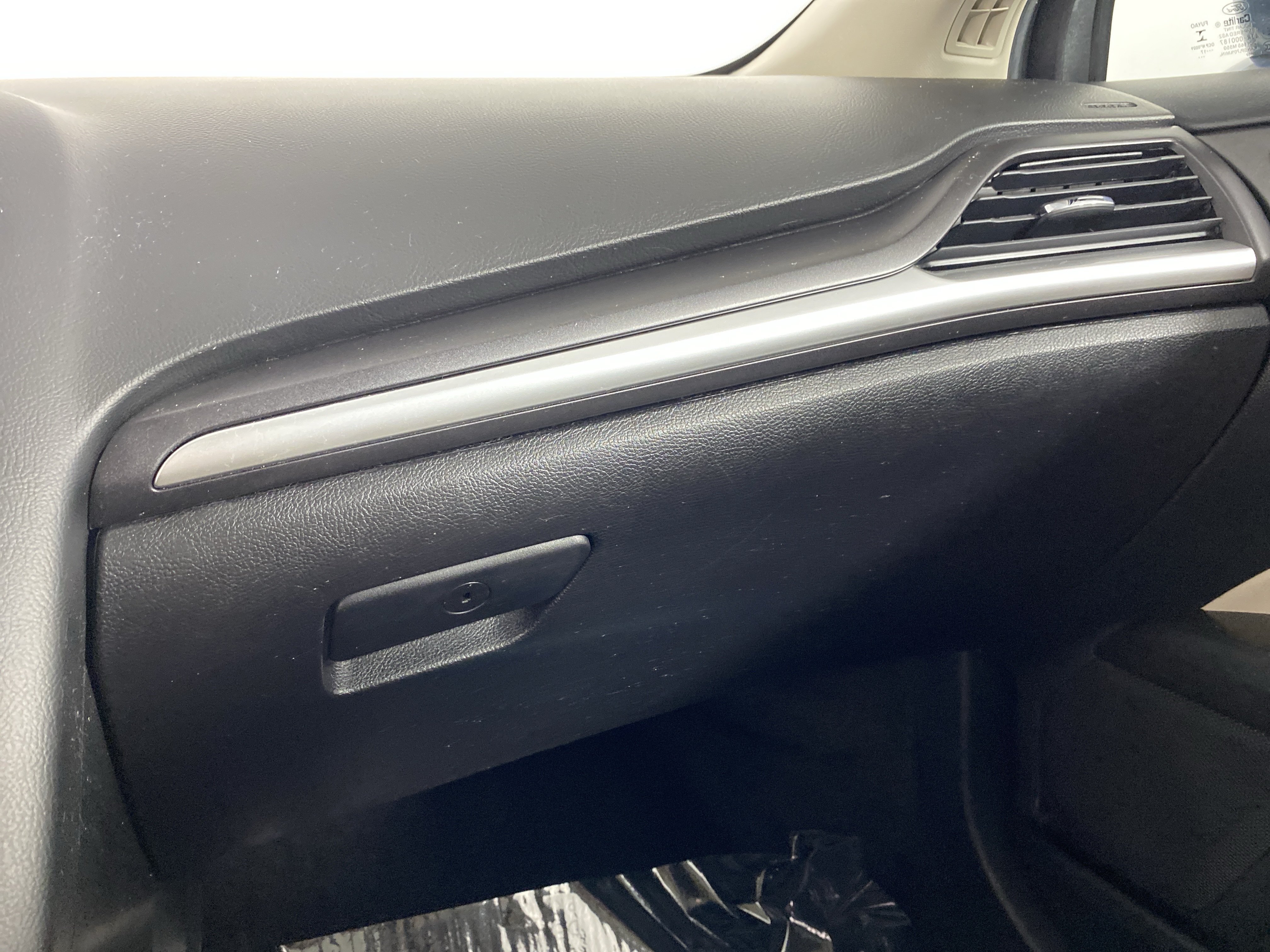 Used 2018 Ford Fusion Titanium AWD/4WD image 31