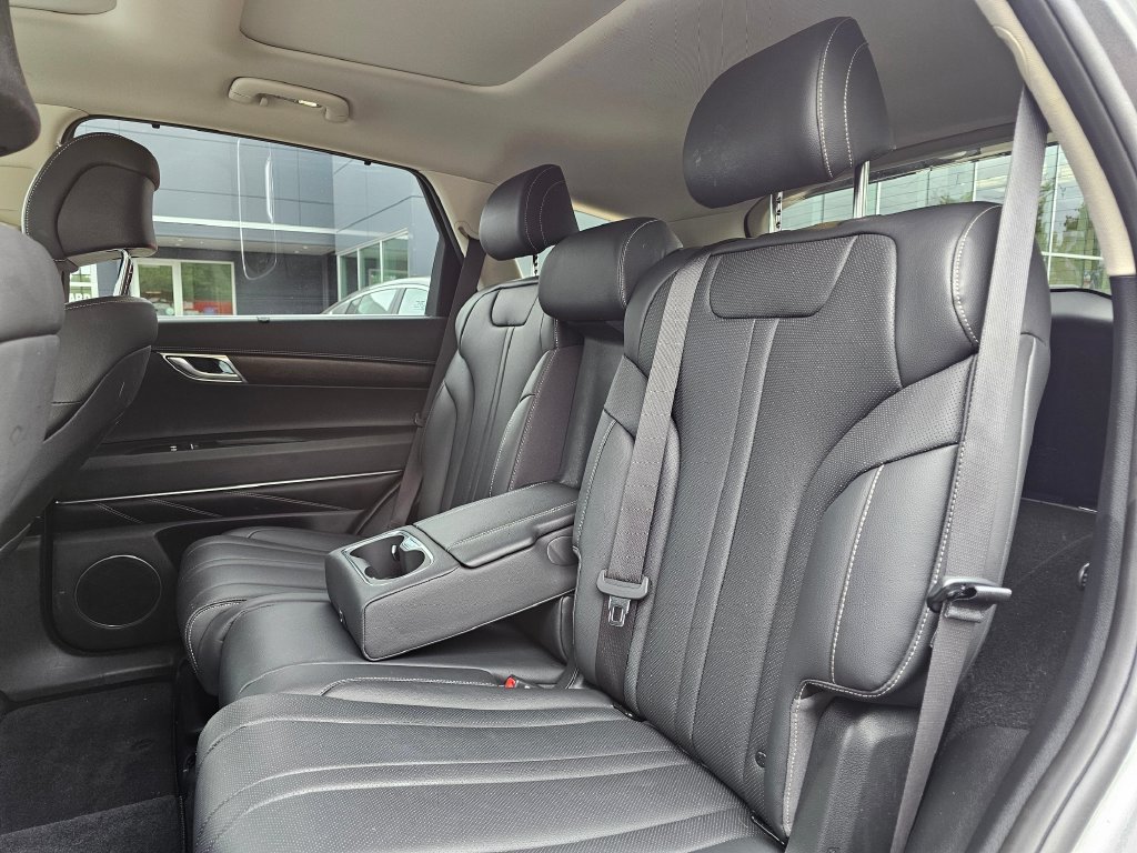 Used 2024 Genesis GV80 3.5T AWD/4WD image 14