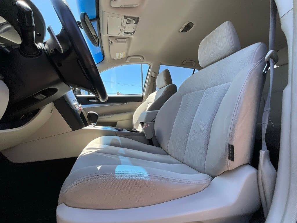 Used 2014 Subaru Outback 2.5i Premium AWD/4WD image 10