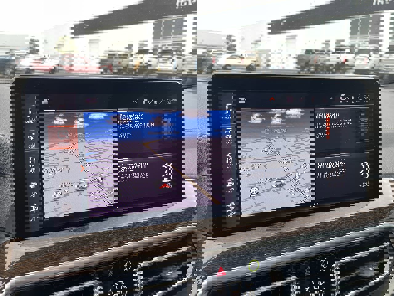 Used 2023 BMW X3 M40i w/ Premium Package image 13