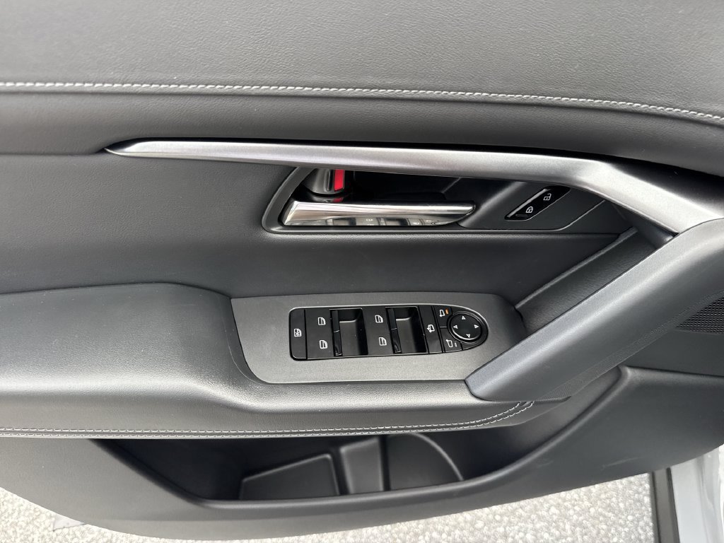 New 2026 MAZDA CX-5 Preferred AWD/4WD image 40