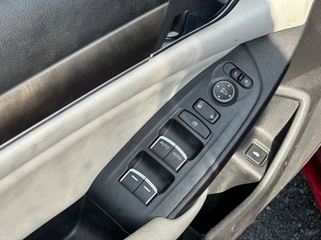 Used 2020 Honda Accord LX image 14