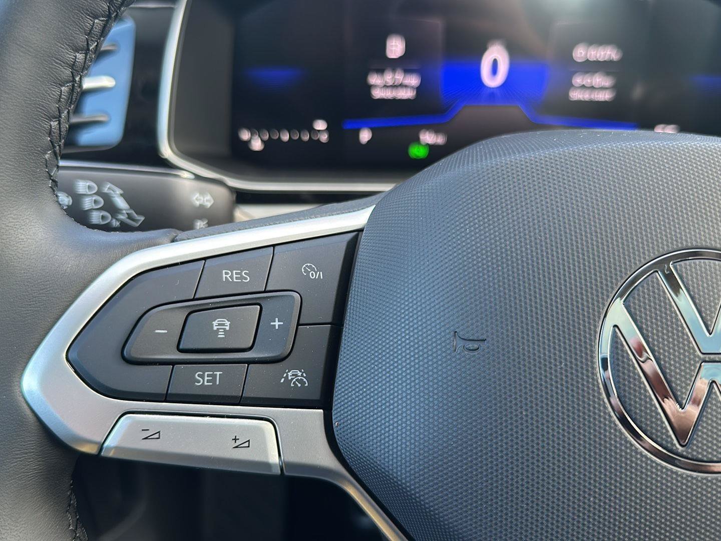 New 2026 Volkswagen Jetta SE FWD image 27