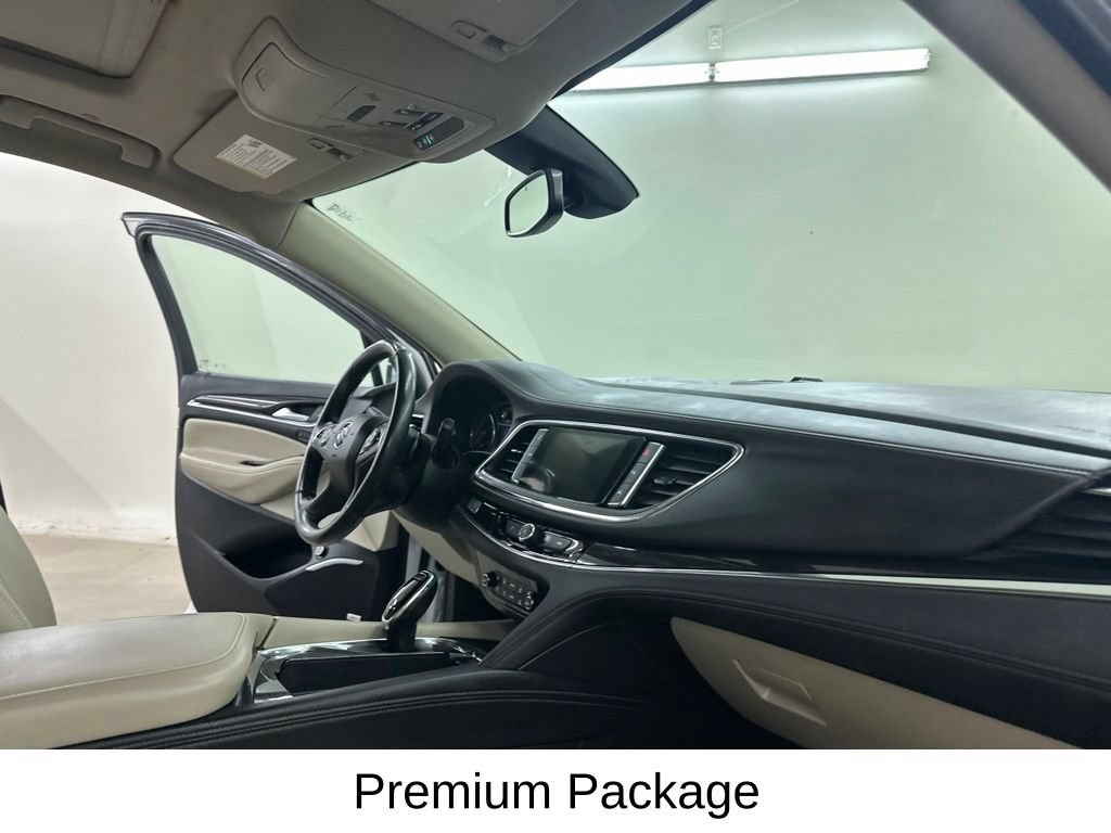 Used 2021 Buick Enclave Premium w/ Sun and Sites Package AWD/4WD image 21