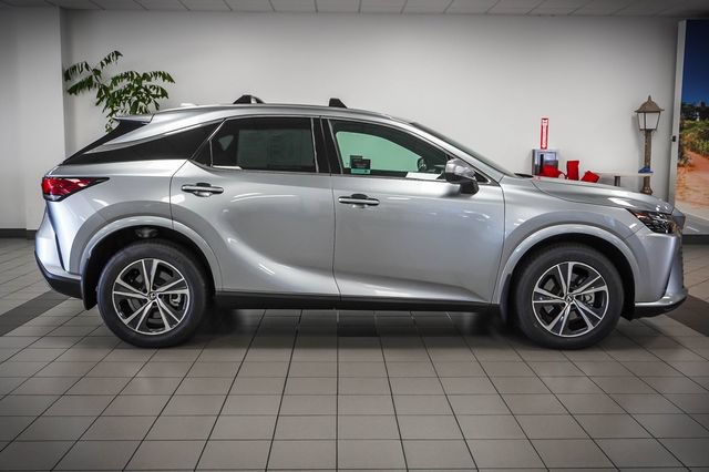 Certified 2023 Lexus RX 350h w/ Tow Prep Package AWD/4WD image 5