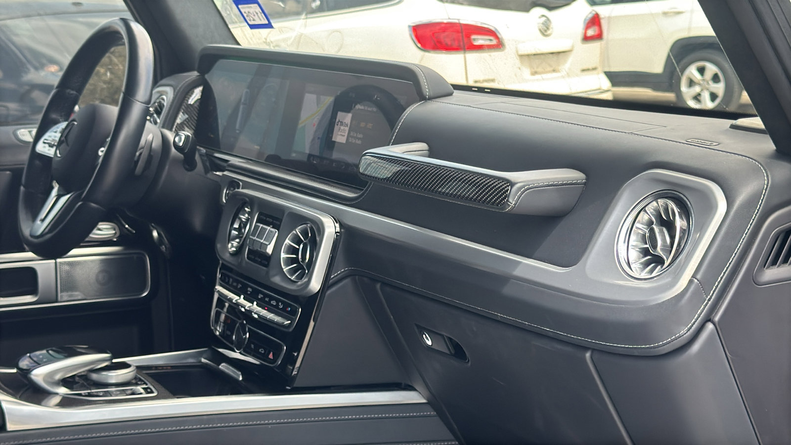 Used 2022 Mercedes-Benz G 550 image 29