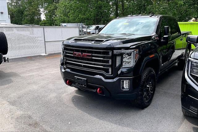 Used 2021 GMC Sierra 2500 AT4 w/ AT4 Premium Plus Package AWD/4WD image 2
