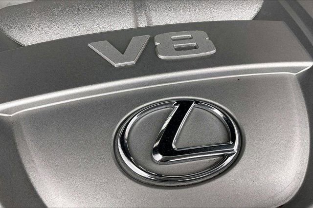 Used 2019 Lexus LX 570 4WD w/ Luxury Package image 33