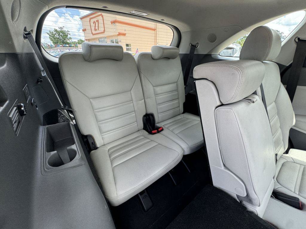 Used 2018 Kia Sorento SX FWD image 11