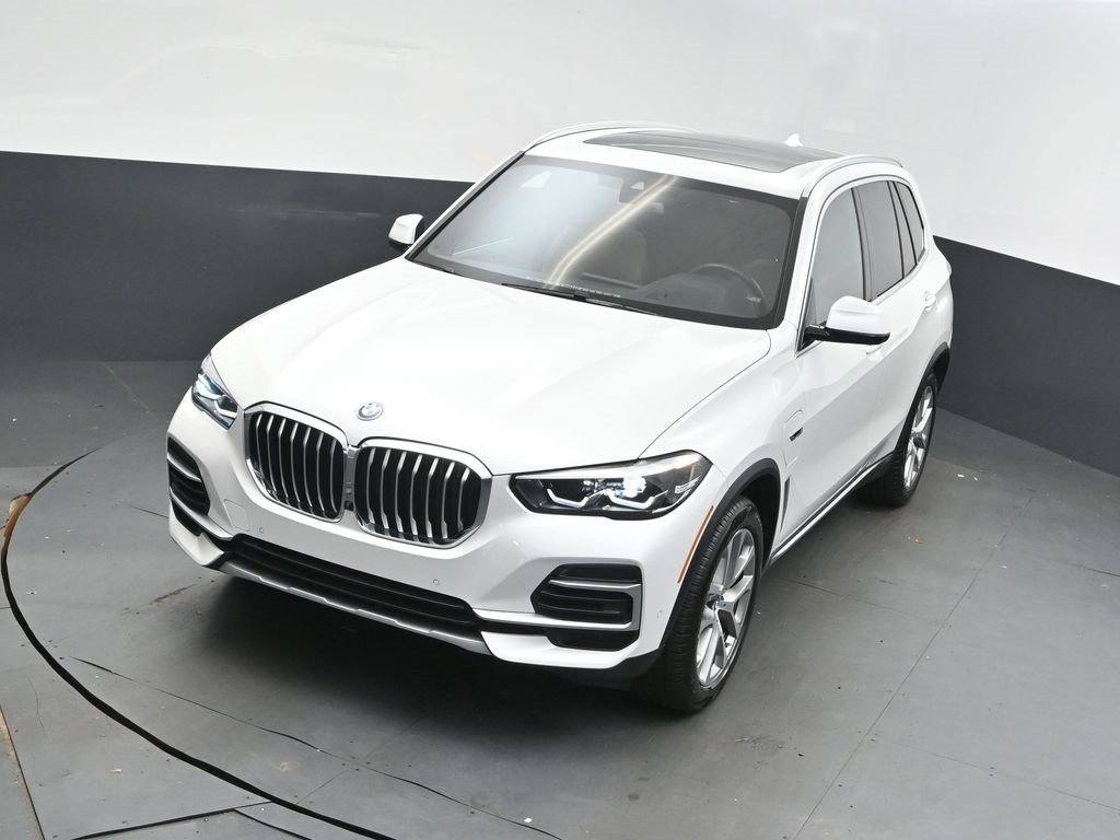 Certified 2022 BMW X5 xDrive45e w/ Premium Package image 33