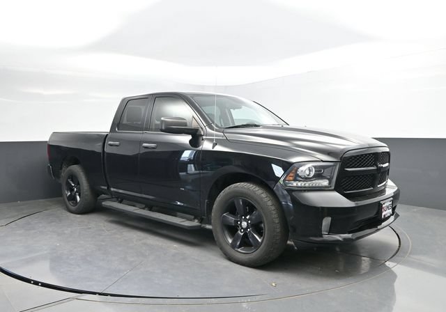 Used 2014 RAM 1500 Express w/ Black Ram 1500 Express Group RWD image 5