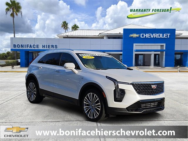 Used 2025 Cadillac XT4 Premium Luxury w/ Cold Weather Package image 1