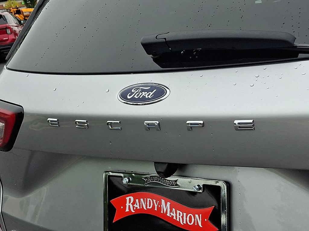 Used 2023 Ford Escape ST-Line Elite AWD/4WD image 32