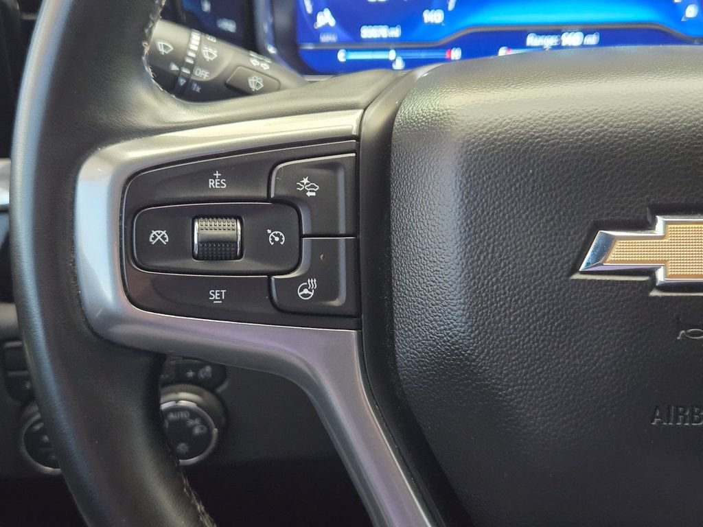 Used 2023 Chevrolet Silverado 1500 LT AWD/4WD image 20