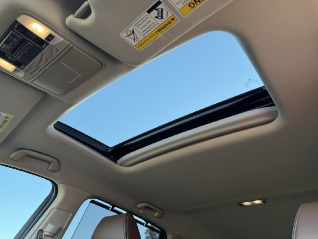 Used 2020 Acura MDX w/ Advance Package FWD image 23