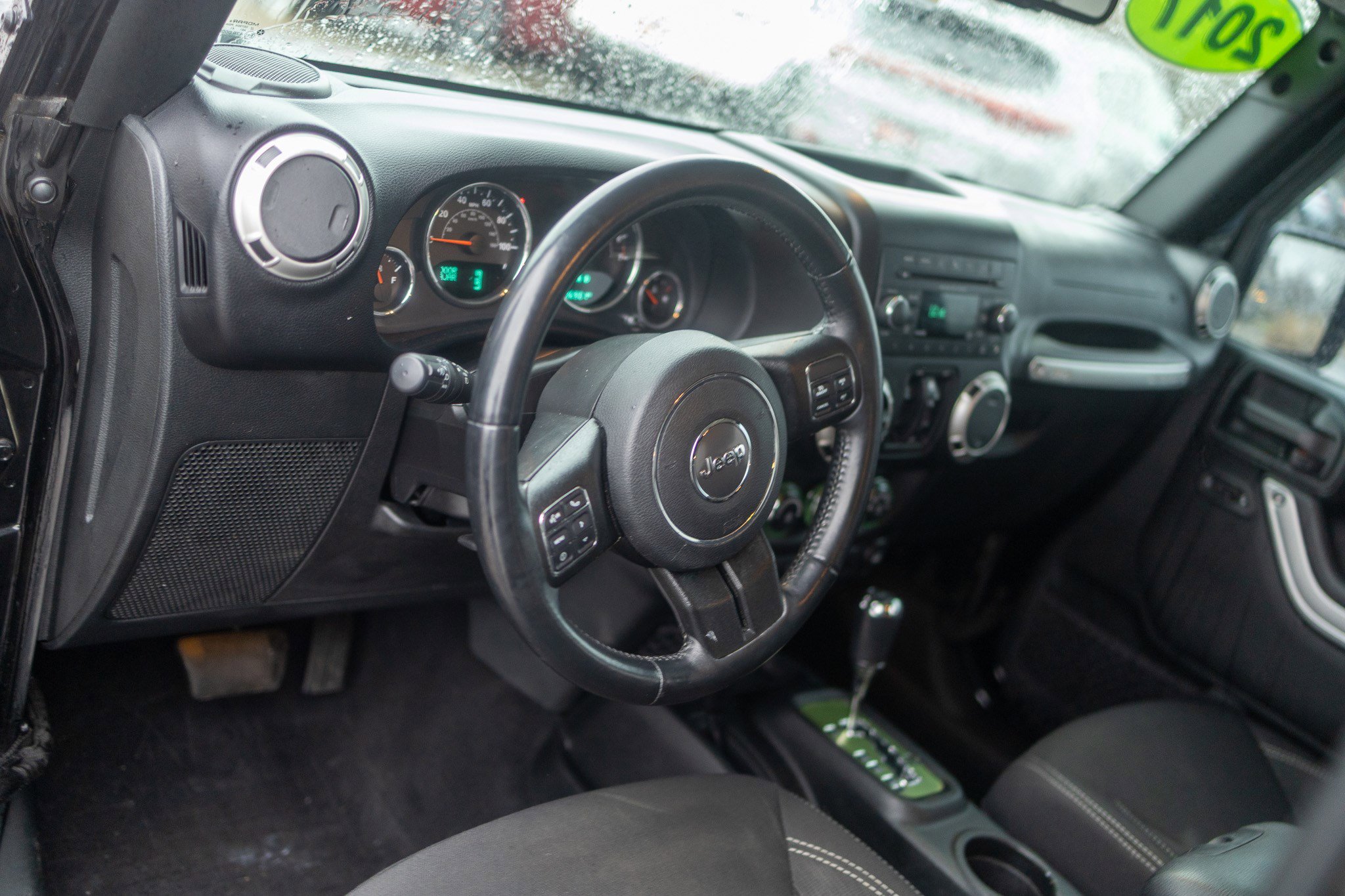 Used 2017 Jeep Wrangler Unlimited Sahara w/ Connectivity Group image 23