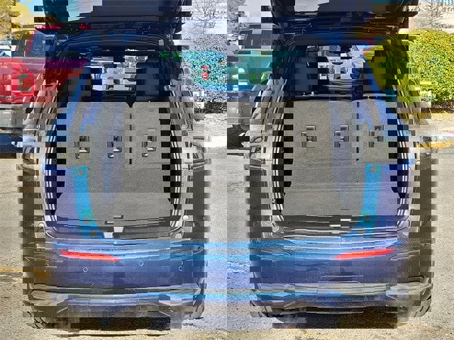 Used 2022 Buick Enclave Avenir w/ Avenir Technology Package image 30