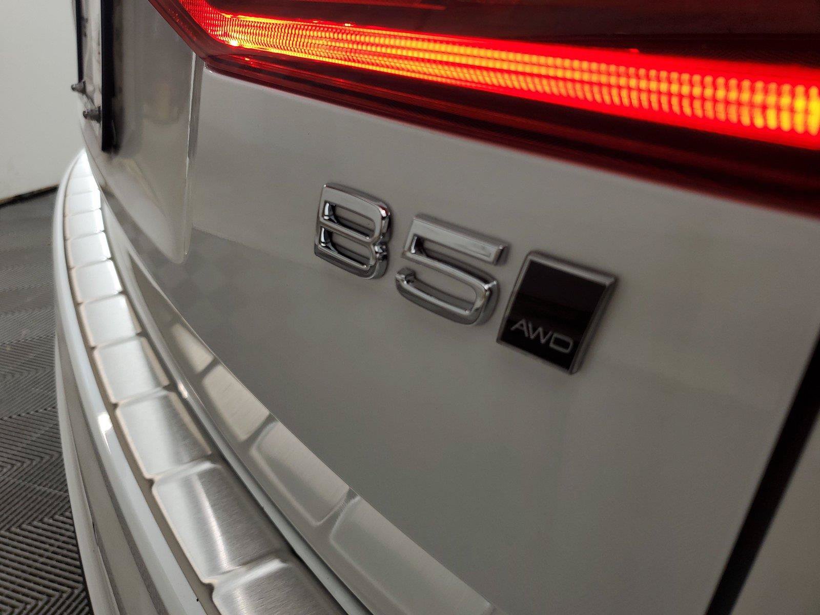 New 2027 Volvo XC60 B5 Core AWD/4WD image 7