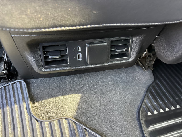 Used 2023 Chevrolet Silverado 1500 LT AWD/4WD image 13