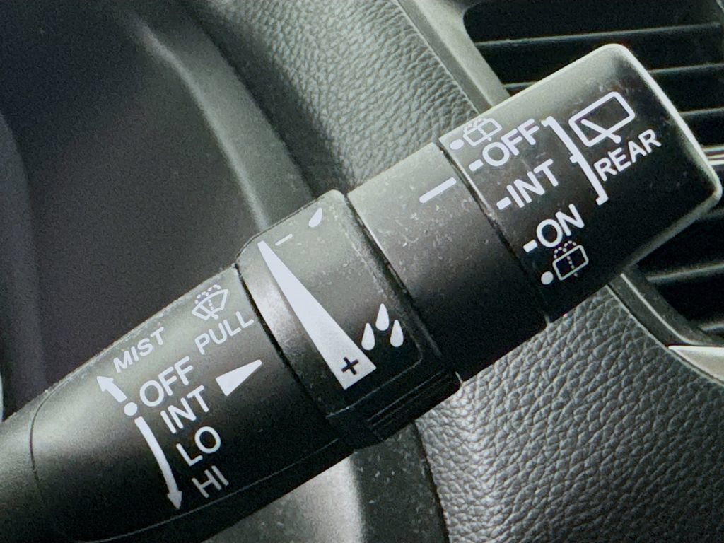 Used 2017 Honda Pilot EX image 13