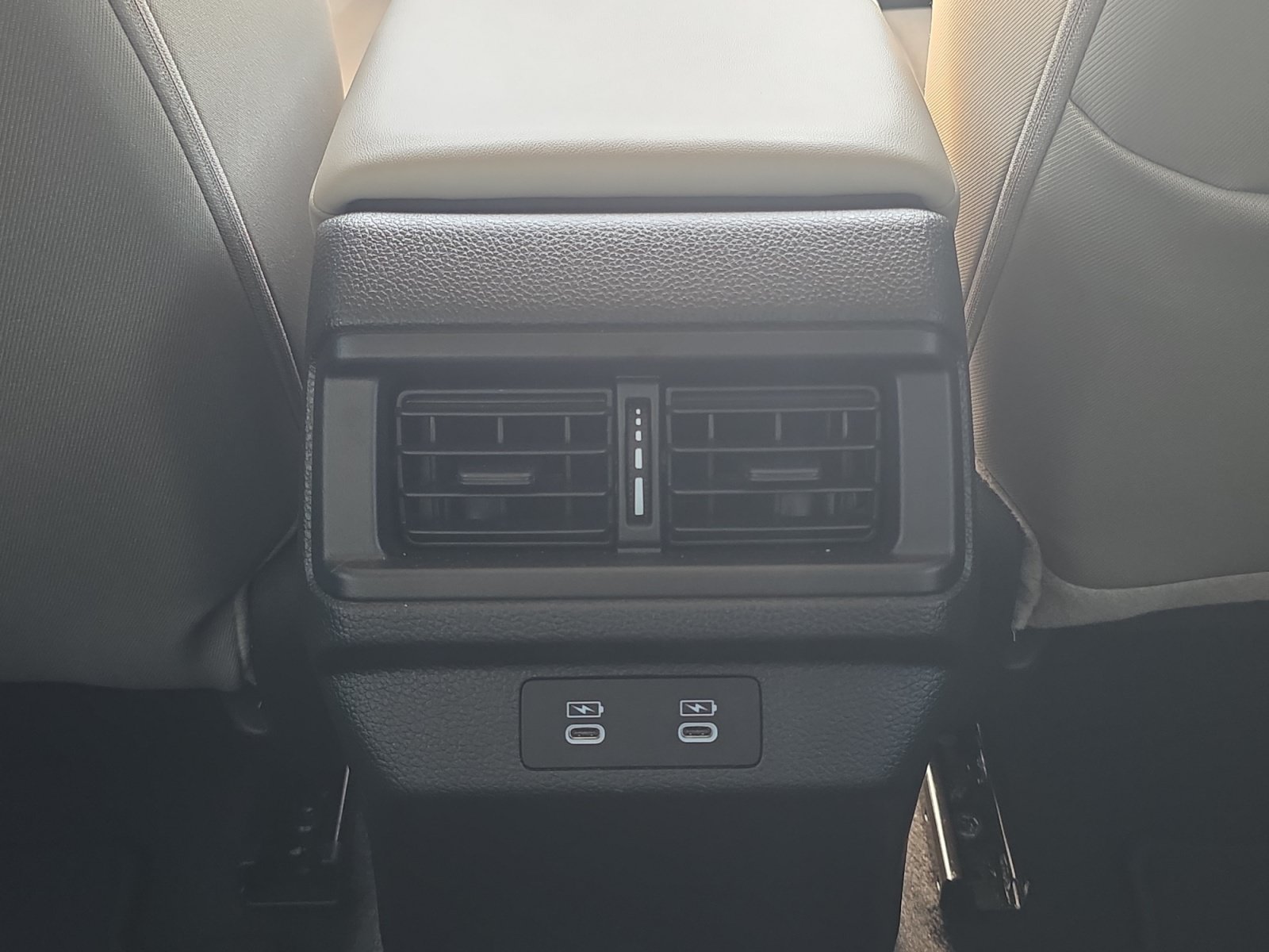 Used 2025 Honda Accord SE image 24