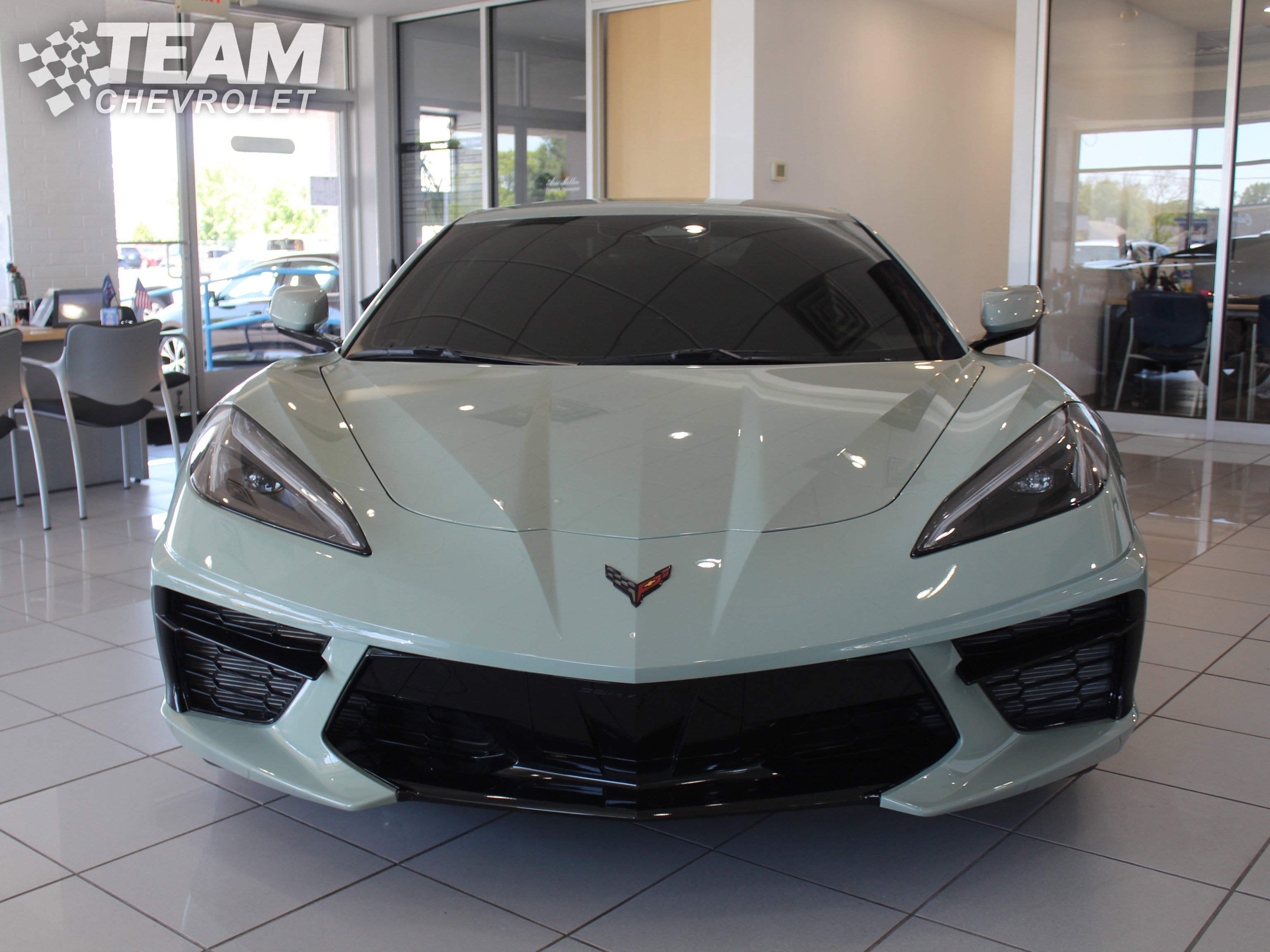 Used 2024 Chevrolet Corvette Stingray Convertible w/ 1LT RWD image 3