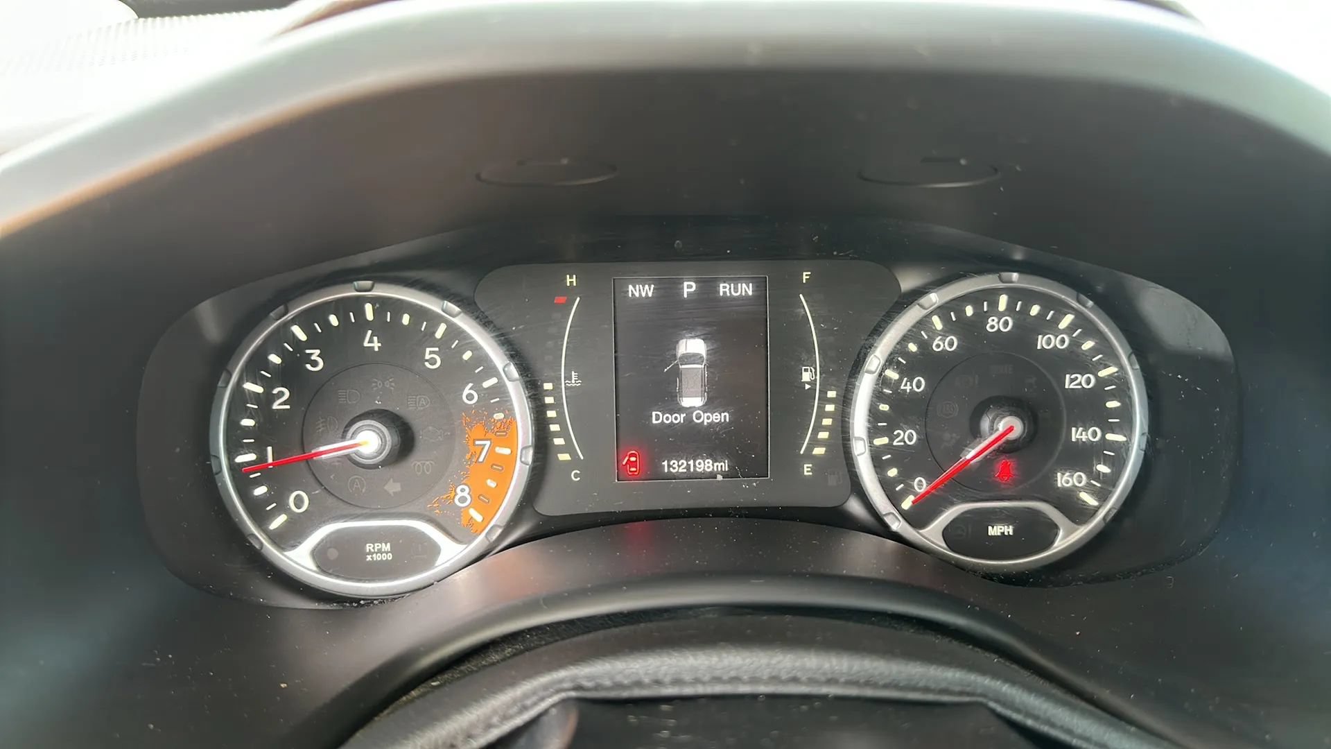 Used 2016 Jeep Renegade Latitude w/ Safety & Security Group FWD image 34
