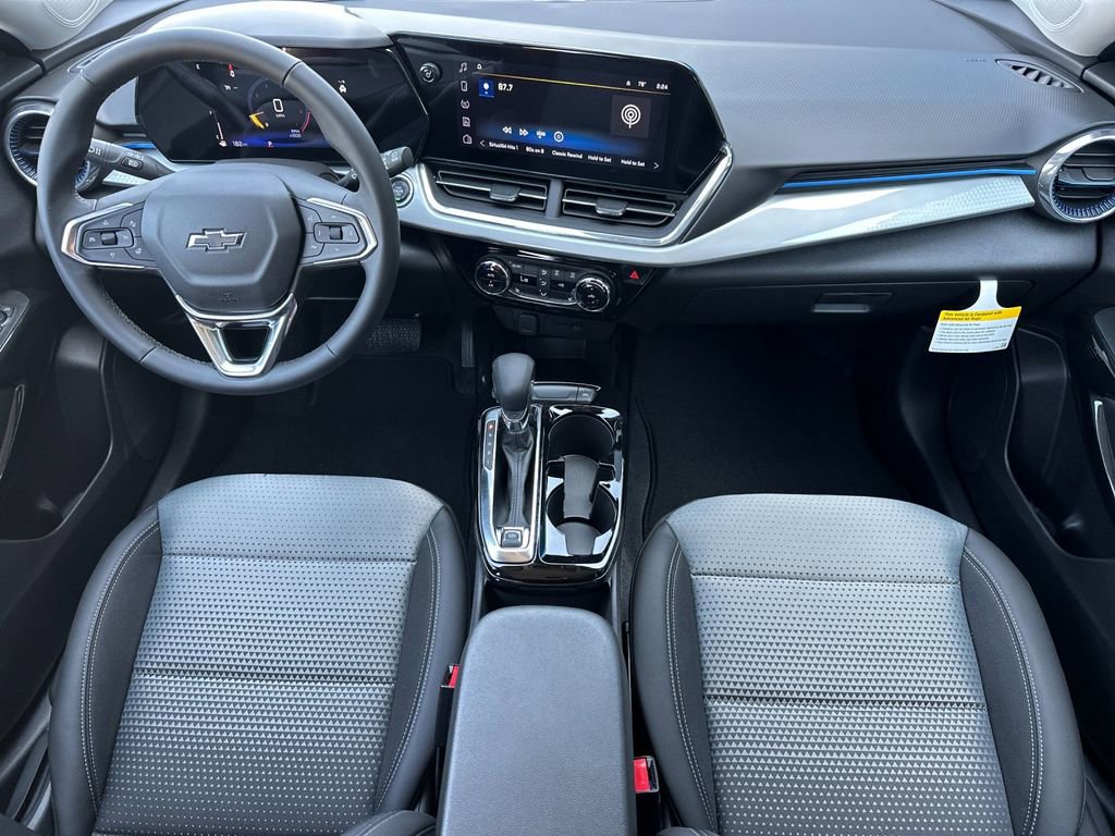 New 2026 Chevrolet Trax LT w/ Midnight Edition image 12