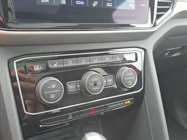 Used 2023 Volkswagen Atlas SEL AWD/4WD image 16