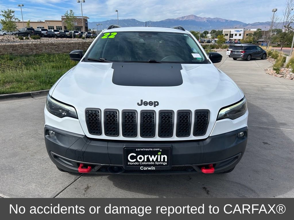 Used 2022 Jeep Cherokee Trailhawk AWD/4WD image 2