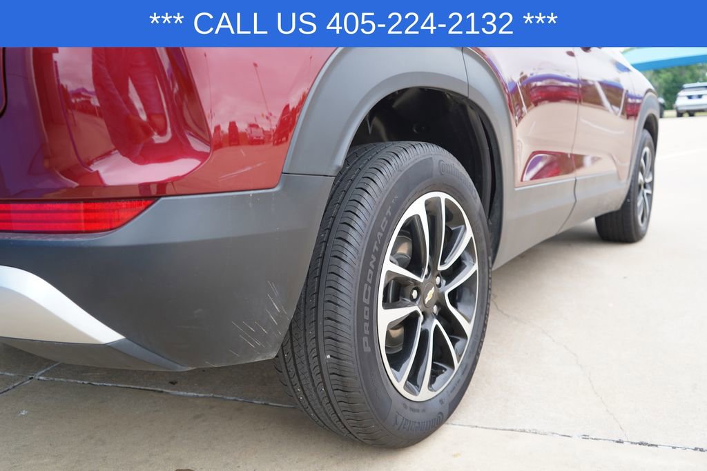 Used 2025 Chevrolet TrailBlazer LT image 9