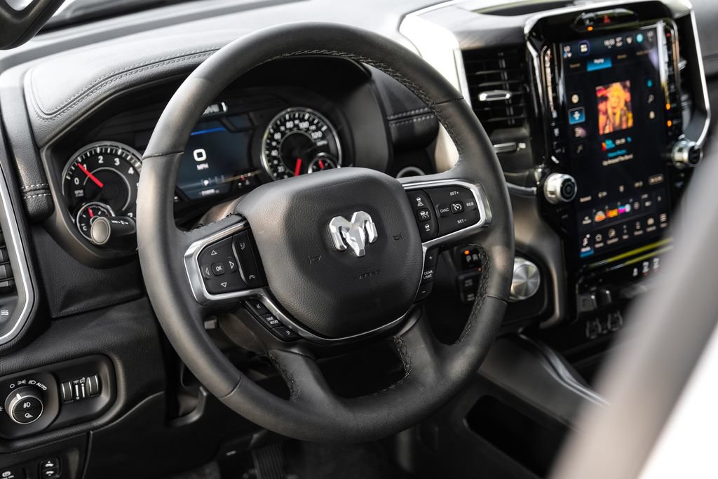 Used 2025 RAM 1500 Laramie w/ Laramie Southwest Edition AWD/4WD image 13