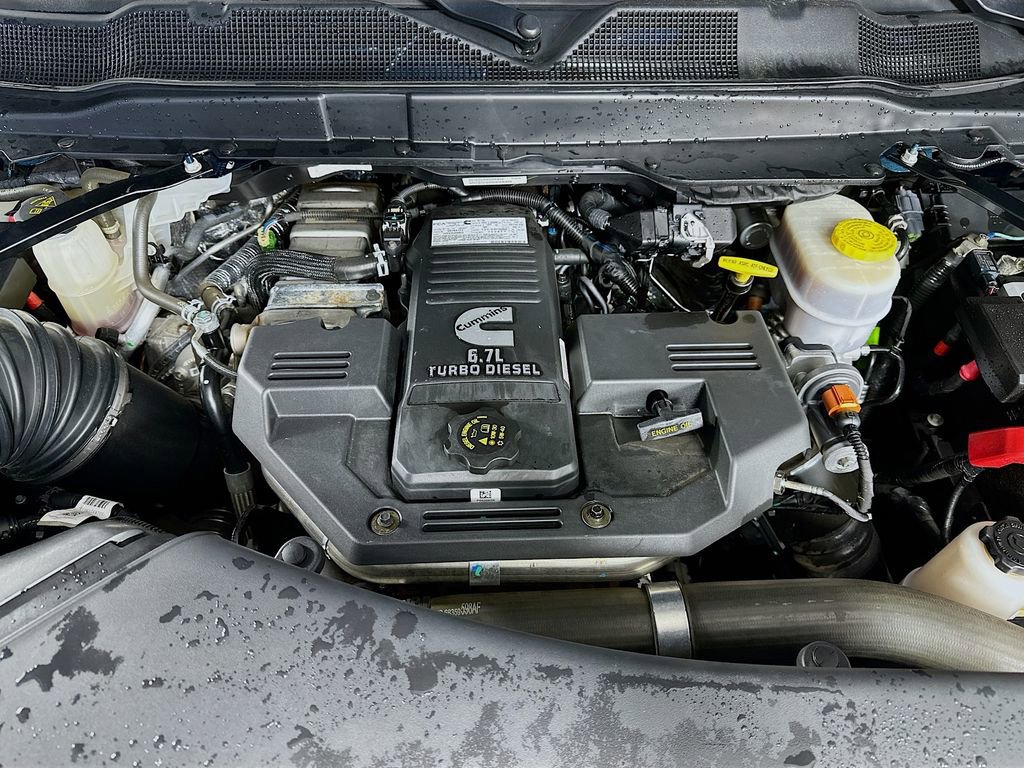 Used 2023 RAM 3500 Limited image 32