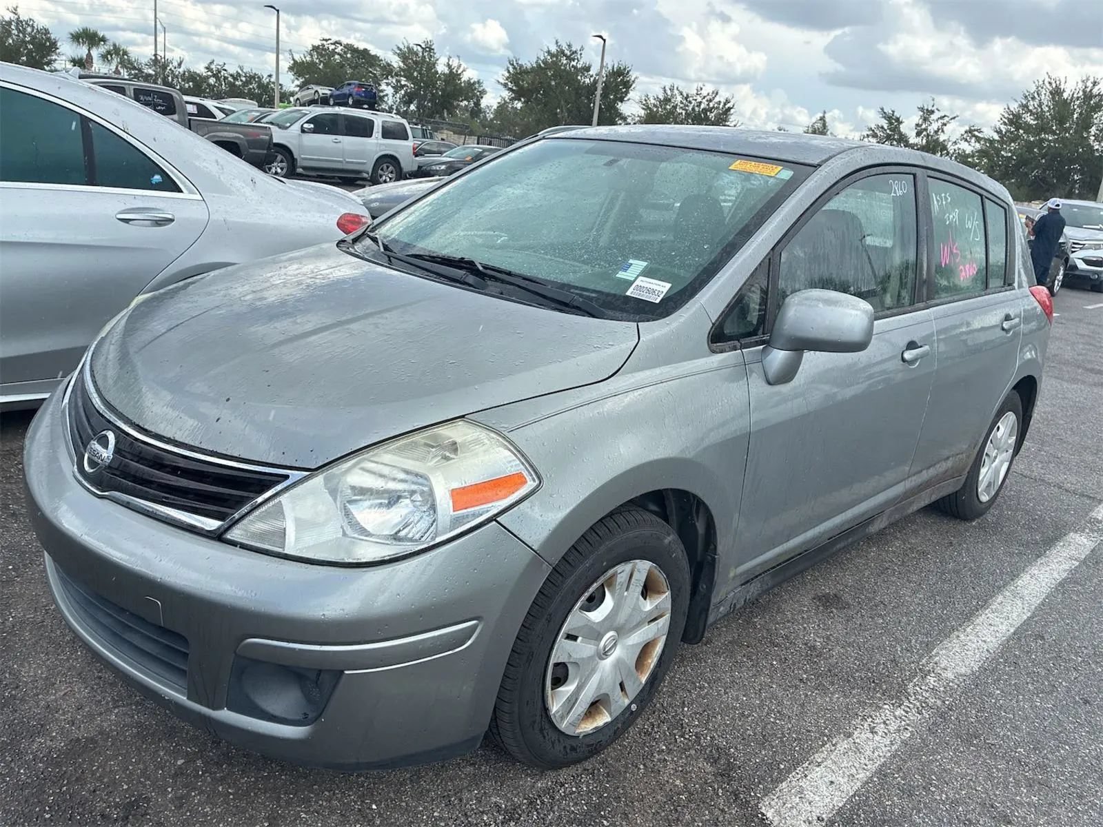 Used 2011 Nissan Versa 1.8 S w/ Plus Pkg FWD image 1