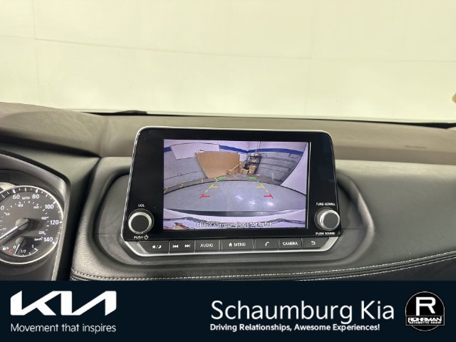 Used 2023 Nissan Rogue S FWD image 8