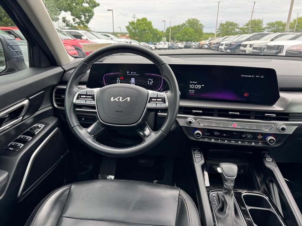 Certified 2024 Kia Telluride S w/ S Sunroof Package FWD image 13