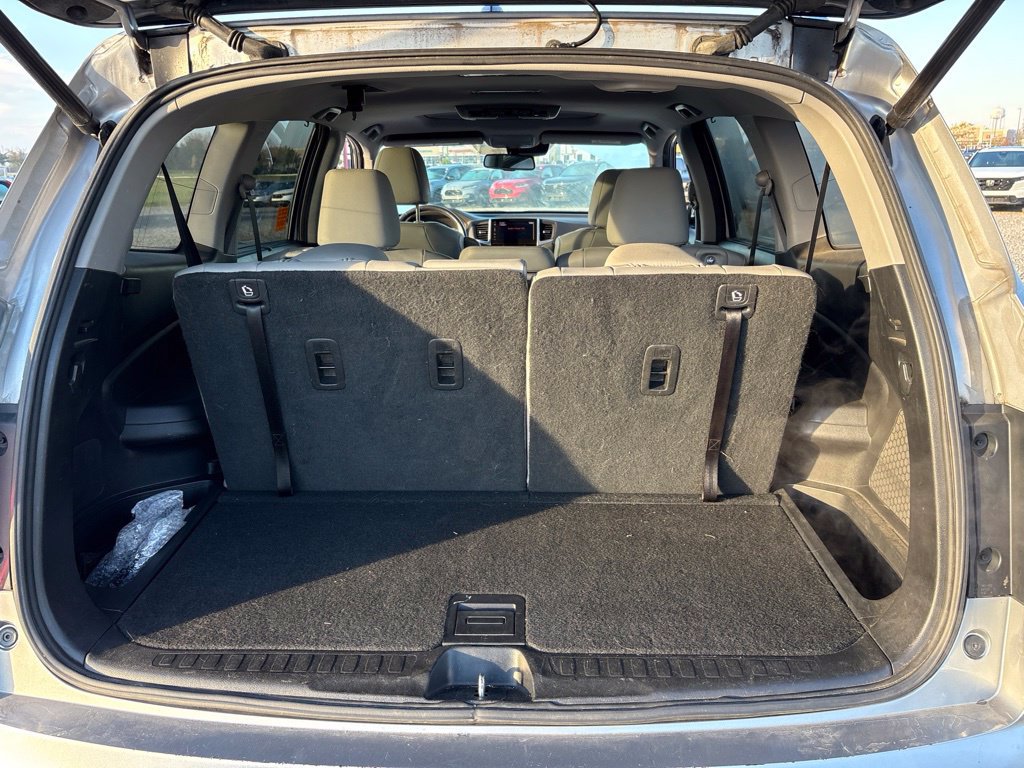 Used 2017 Honda Pilot Touring image 11