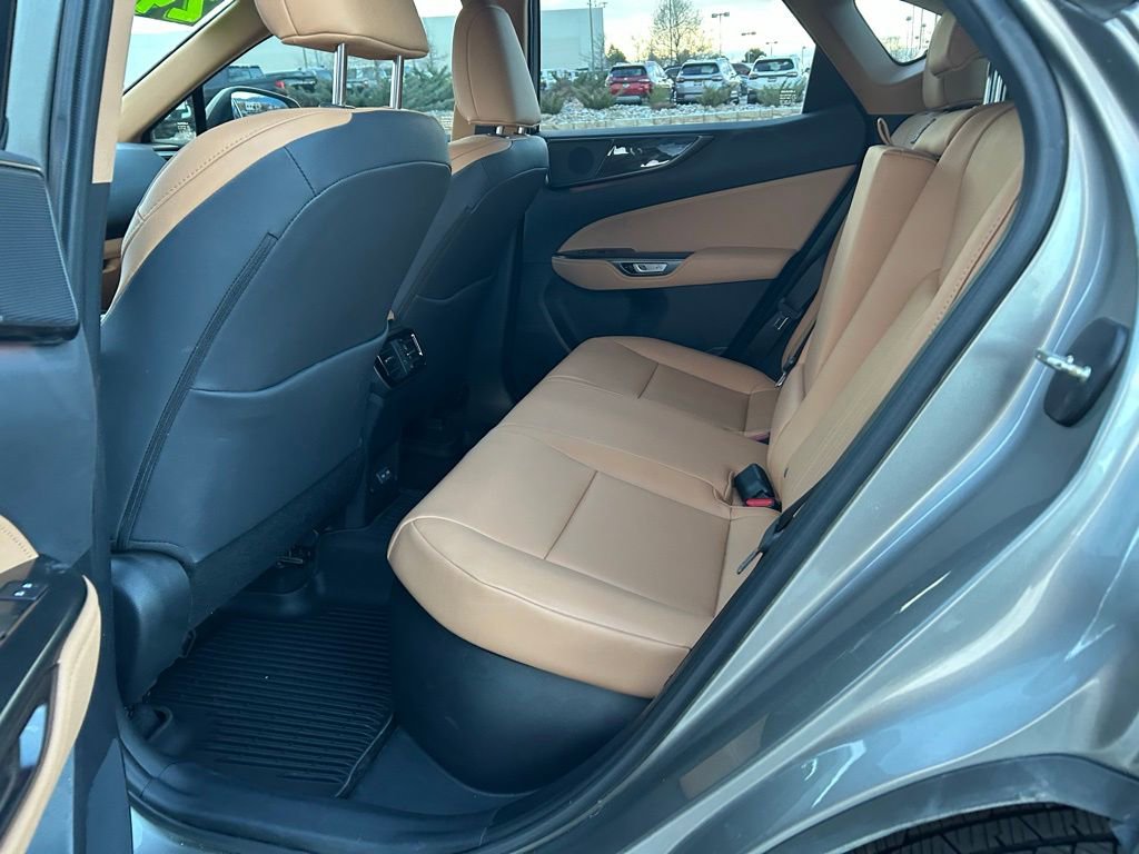 Used 2024 Lexus NX 350h AWD w/ Premium Package image 30